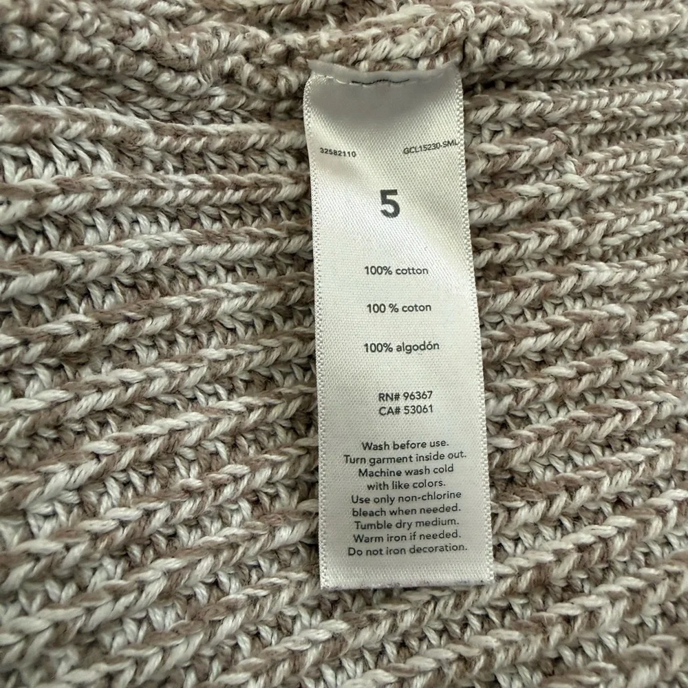 OshKosh B'gosh Taupe Cardigan Sweater Size five little kids like new